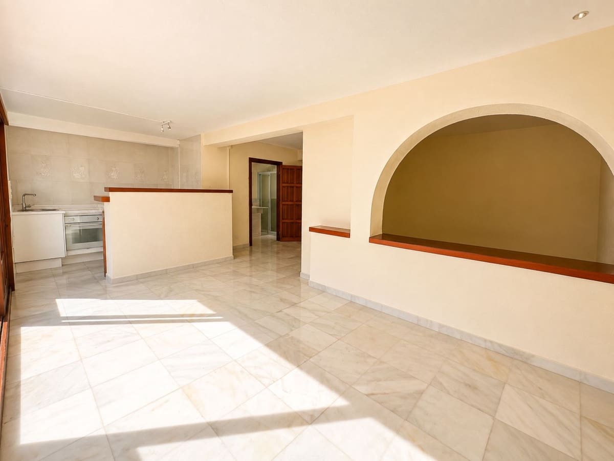4 Zimmer Villa zu verkaufen in Rio Real mit Pool Garage - 2.150.000 € (Ref: 10125467)