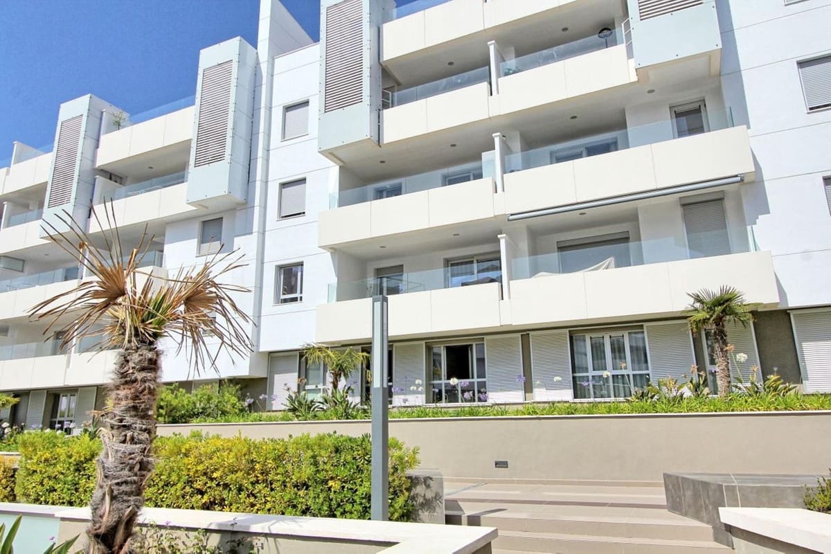 3 soveværelse Lejlighed til salg i Marbella med swimmingpool garage - € 649.000 (Ref: 10125487)
