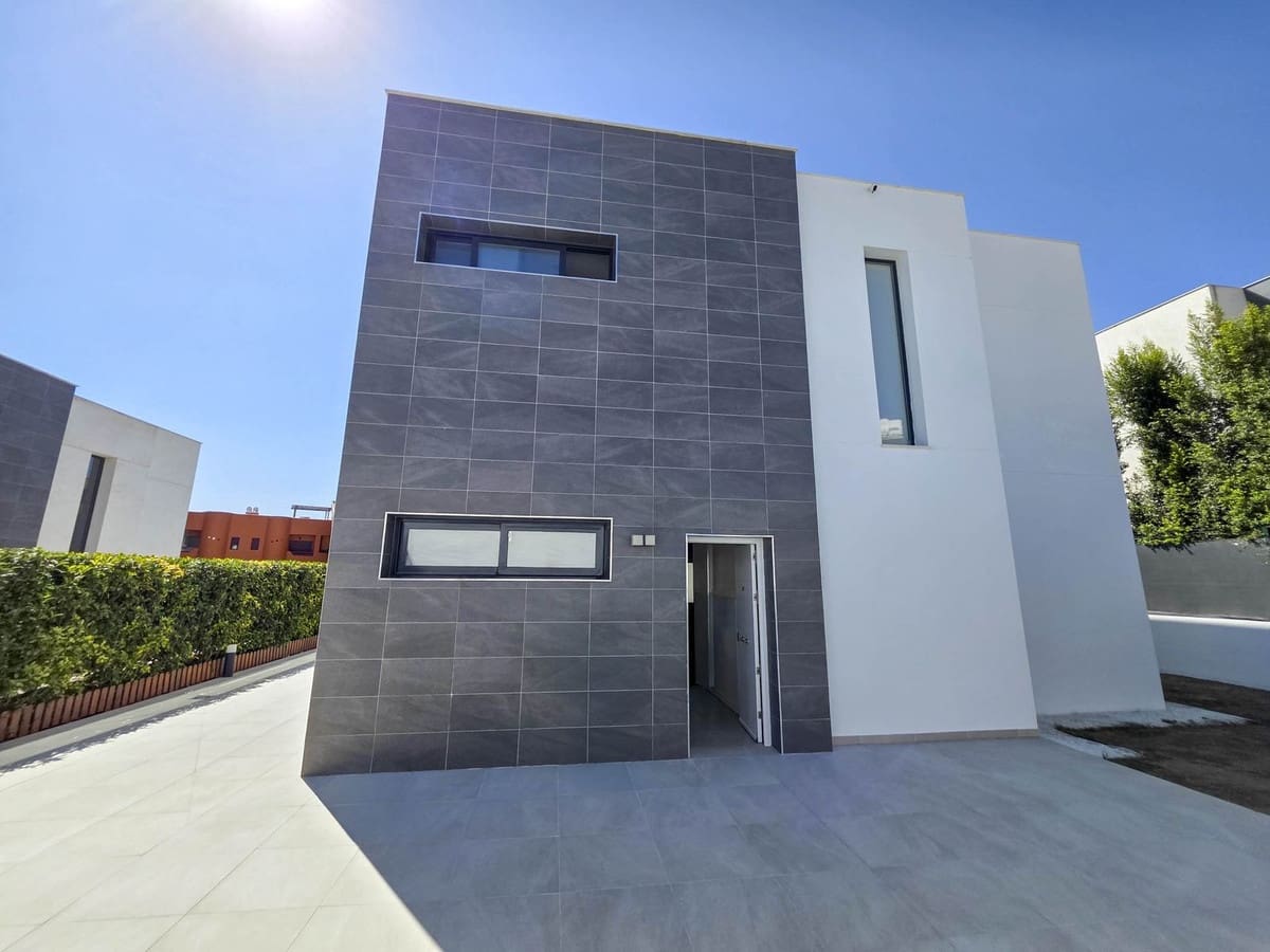 3 camera da letto Villa in vendita in Manilva con piscina garage - 1.250.000 € (Rif: 10125490)