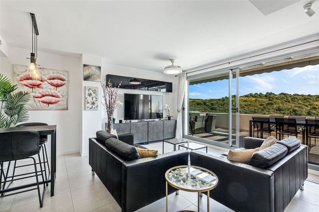 3 camera da letto Appartamento in vendita in Buenas Noches, Estepona con piscina garage - 485.000 € (Rif: 10125493)