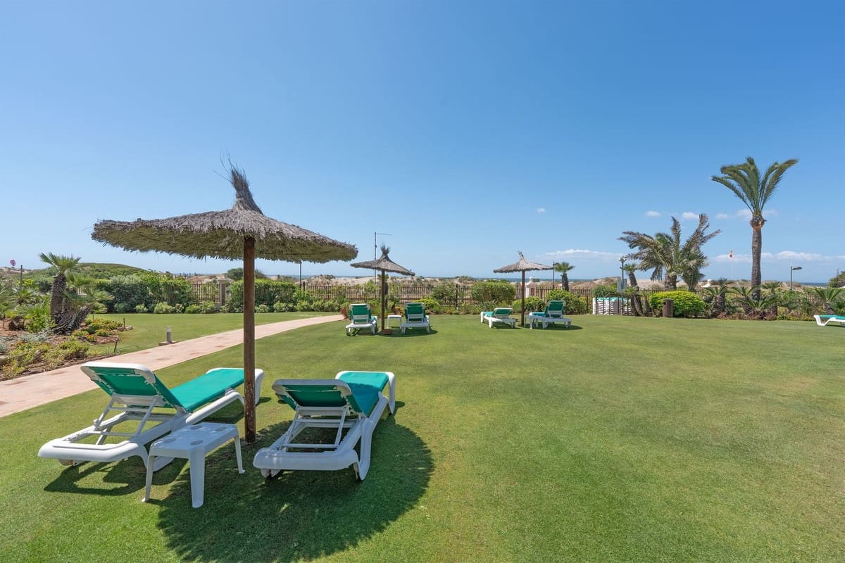 3 sypialnia Apartament na sprzedaż w Marbella z basenem garażem - 2 950 000 € (Ref: 10125513)
