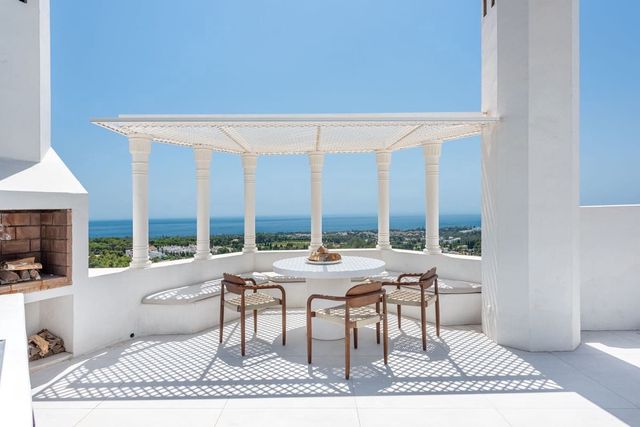 3 soverom Leilighet til salgs i Alicate, Marbella med svømmebasseng garasje - € 2 595 000 (Ref: 10125514)