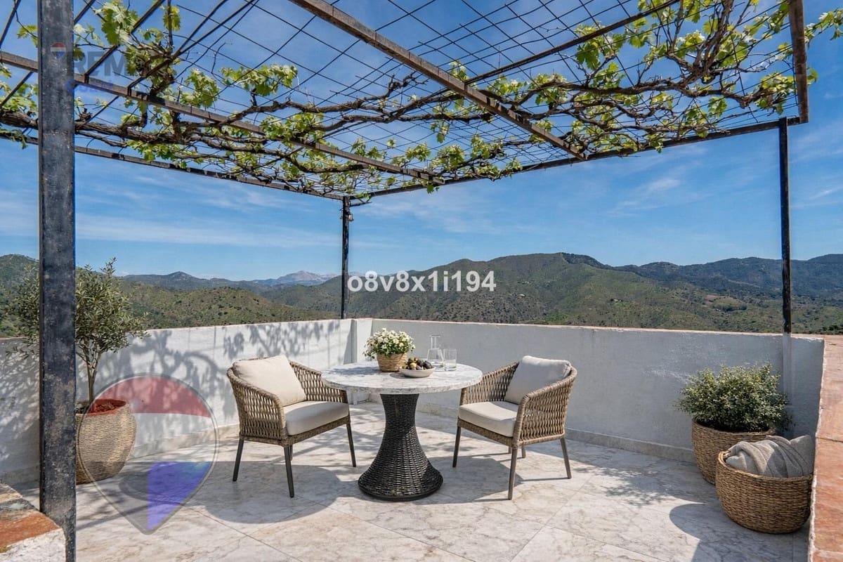 Finca/Casa Rural de 3 habitaciones en Málaga ciudad en venta con piscina - 264.500 € (Ref: 10125520)