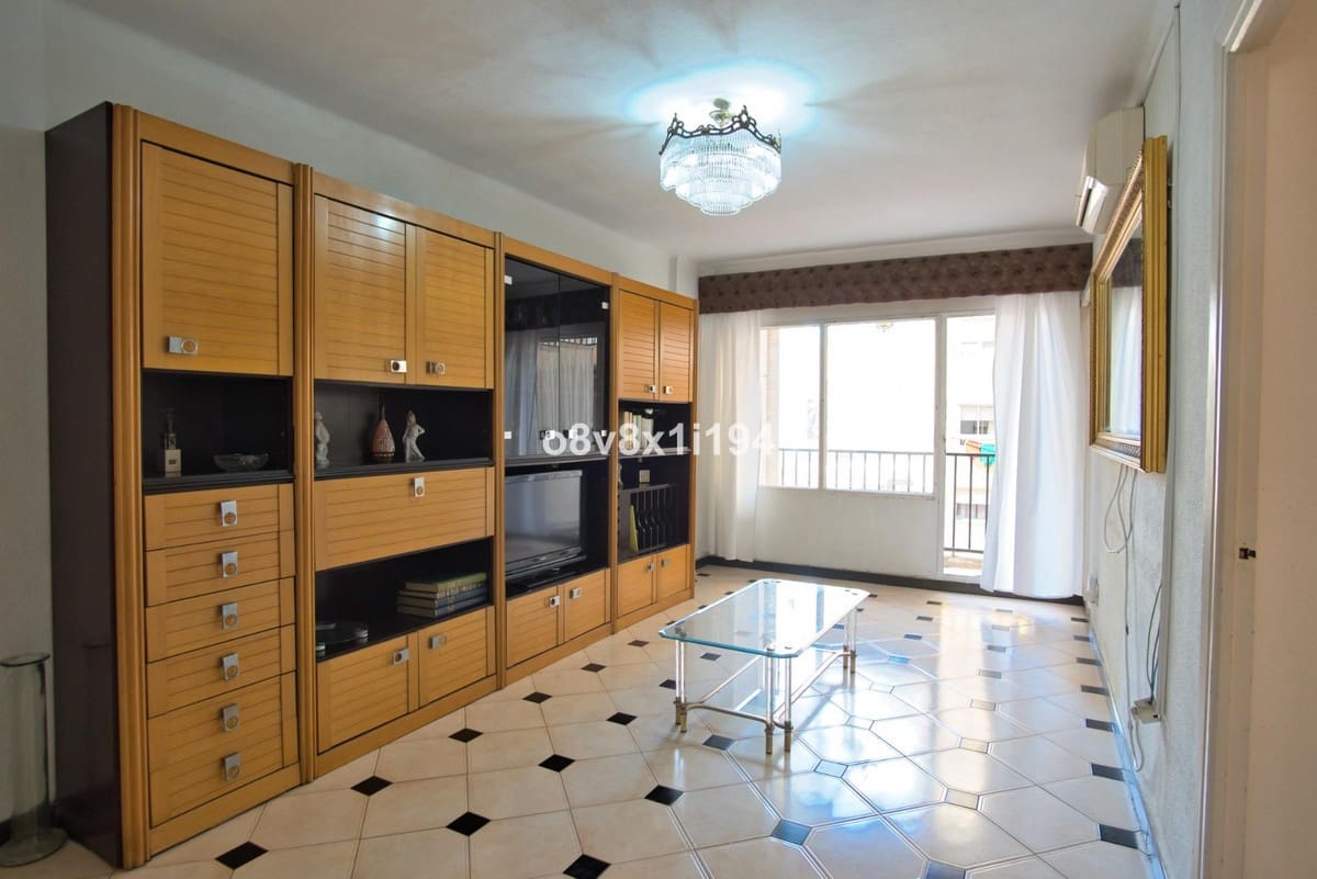 3 slaapkamer Appartement te koop in Malaga stad - € 299.000 (Ref: 10125523)