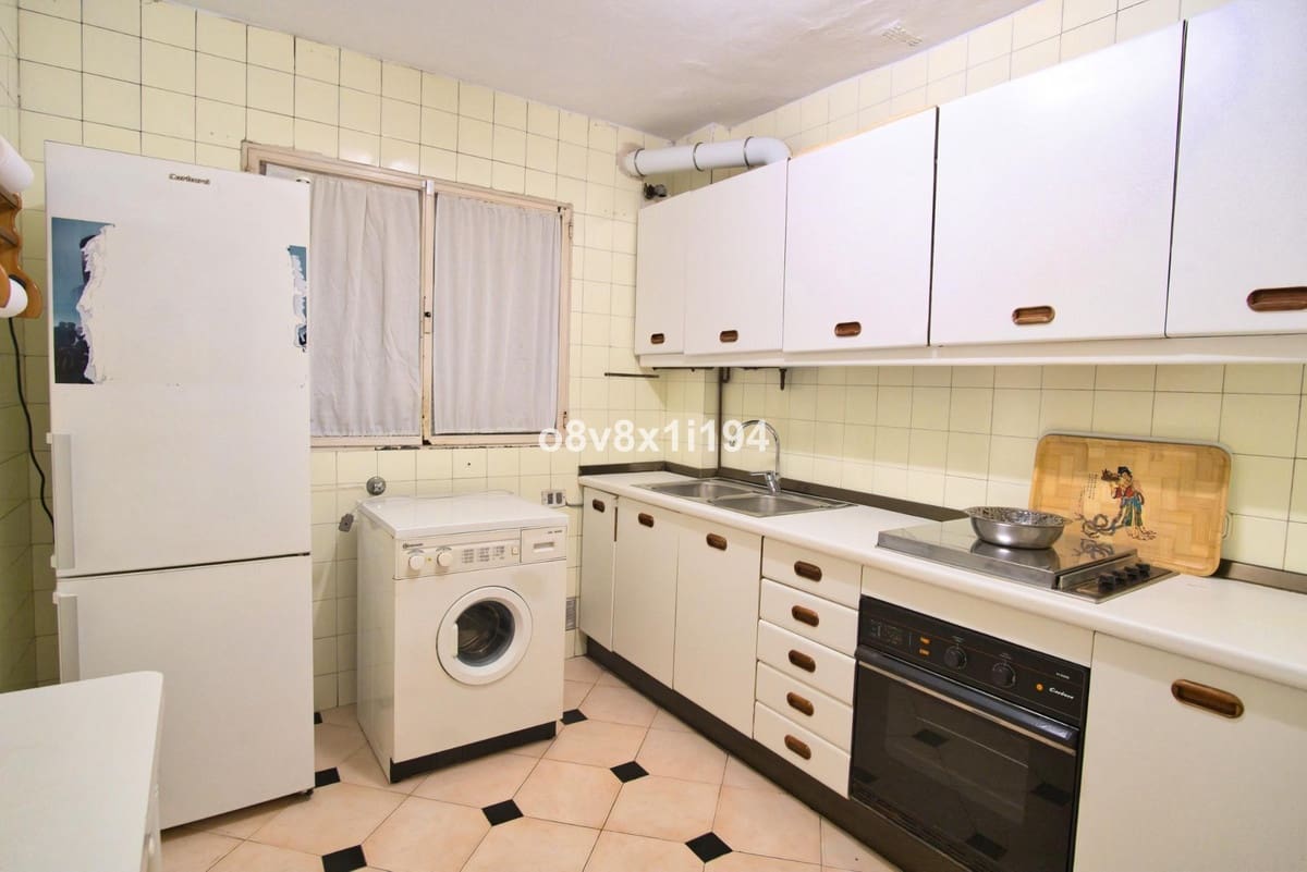 3 slaapkamer Appartement te koop in Malaga stad - € 299.000 (Ref: 10125523)