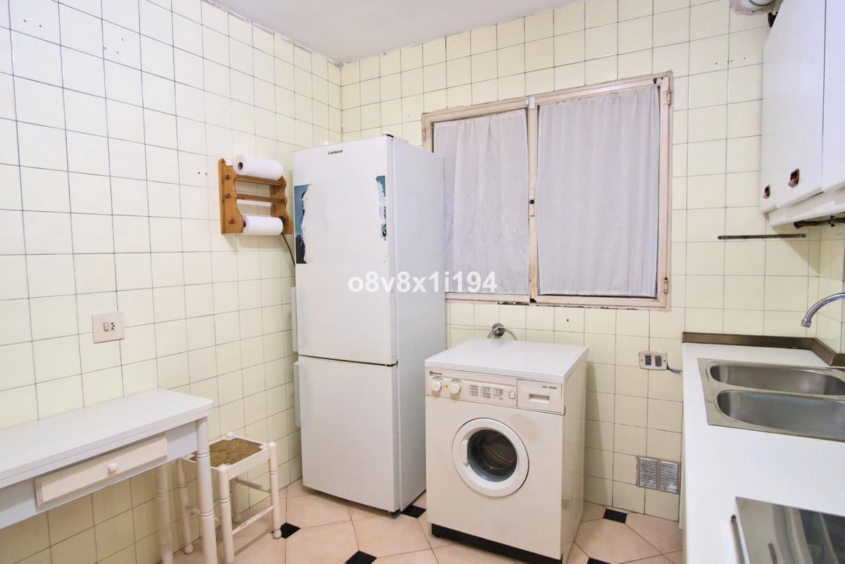 3 slaapkamer Appartement te koop in Malaga stad - € 299.000 (Ref: 10125523)