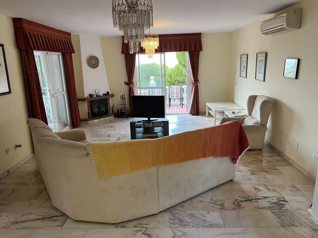 5 bedroom Villa for sale in Valtocado - La Alquería - La Atalaya, Mijas with pool garage - € 592,000 (Ref: 10125531)