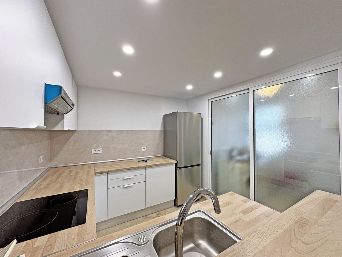 2 sovrum Lägenhet till salu i Marbella med pool garage - 349 000 € (Ref: 10125533)
