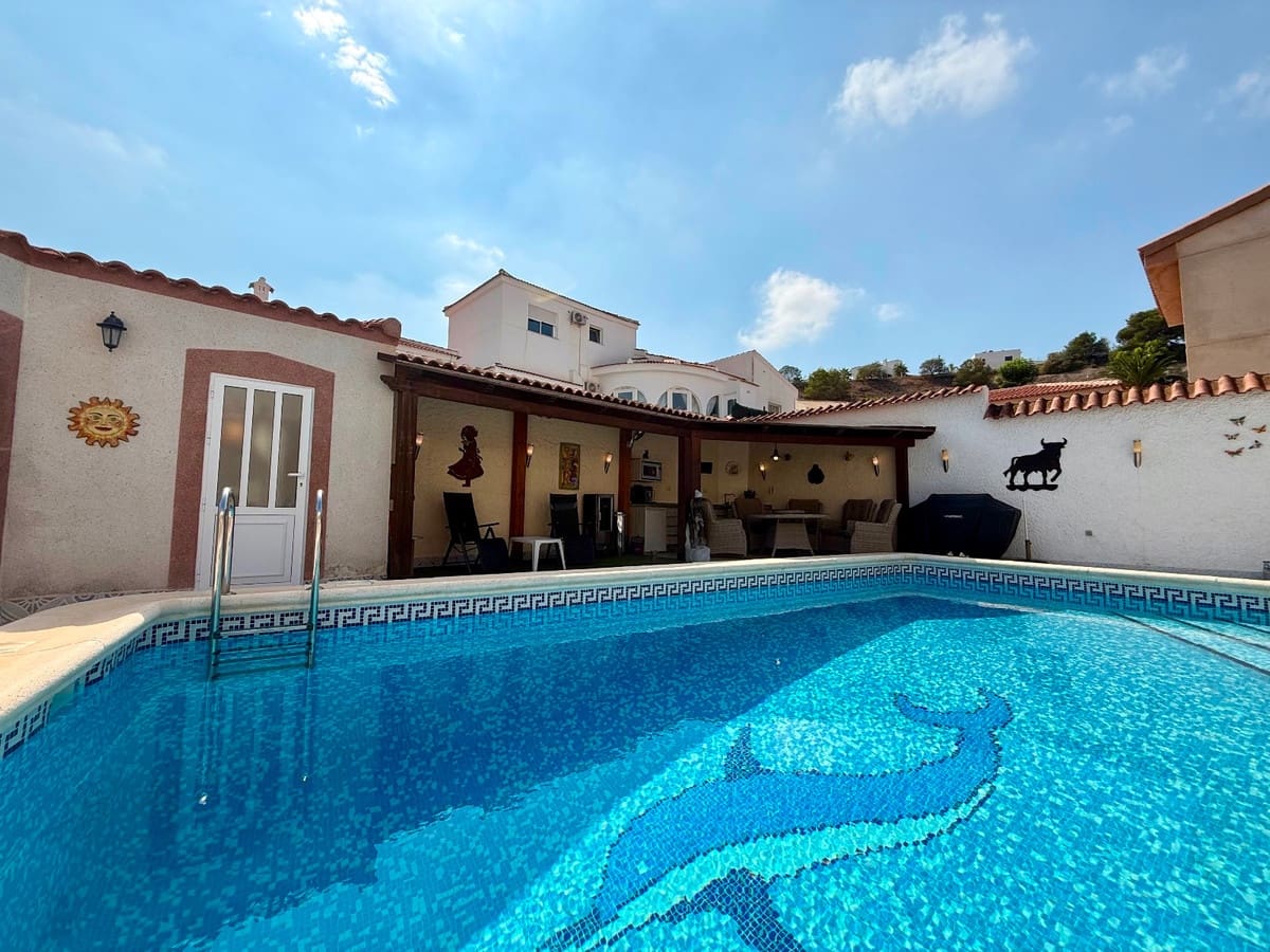 6 sovrum Villa till salu i Rojales med pool garage - 575 000 € (Ref: 10125535)
