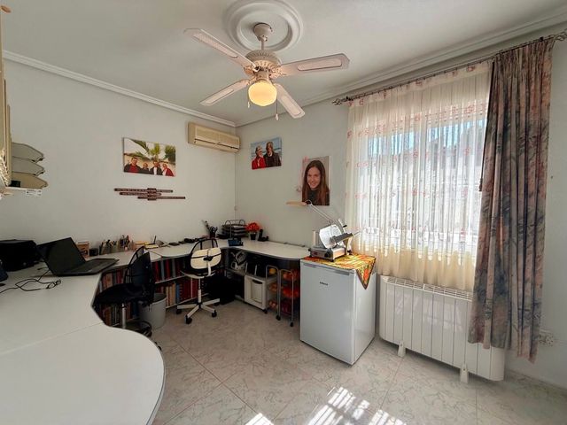 6 sovrum Villa till salu i Ciudad Quesada, Rojales med pool garage - 575 000 € (Ref: 10125535)