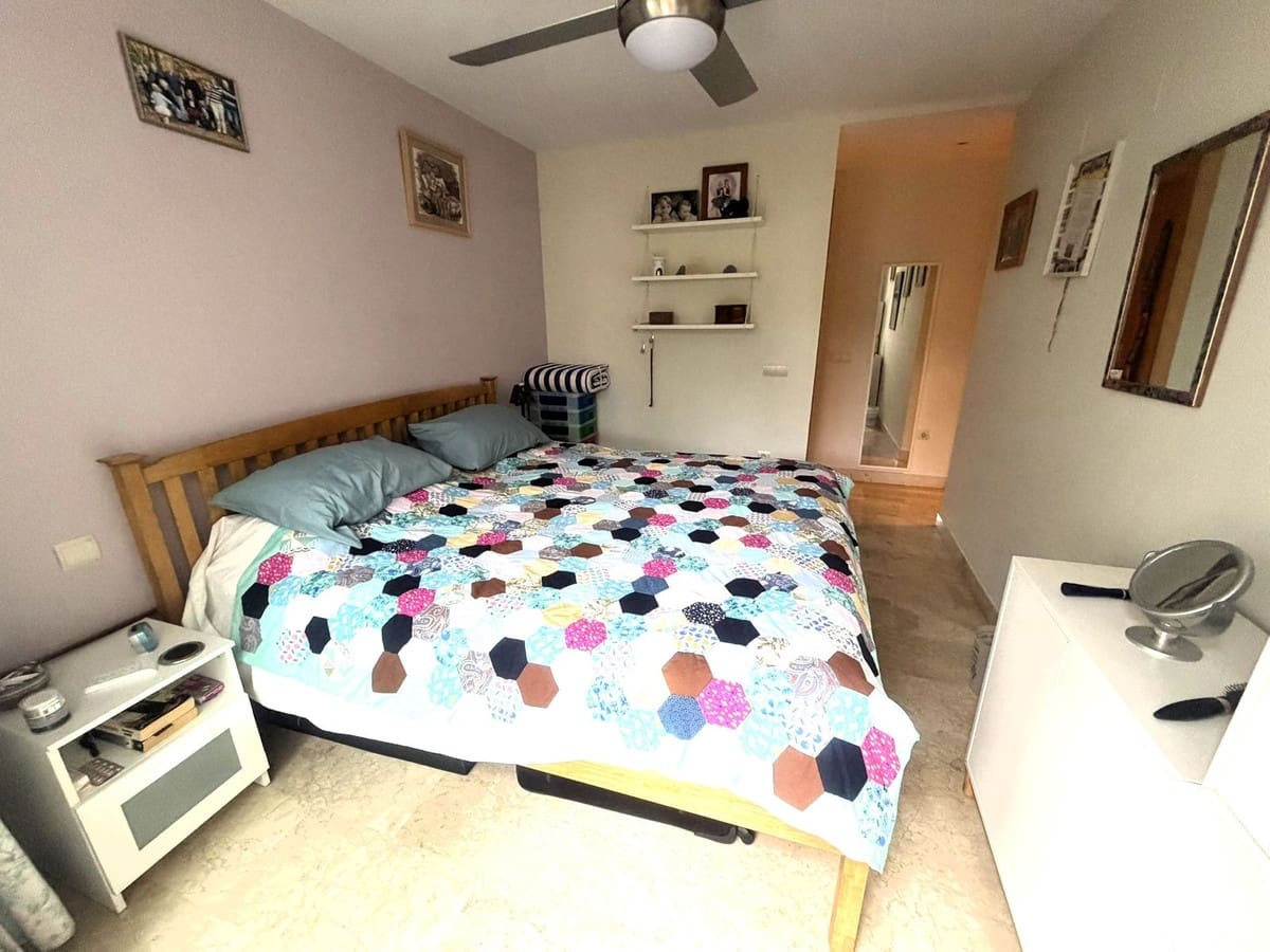 3 sovrum Lägenhet till salu i Estepona med pool garage - 445 000 € (Ref: 10125536)