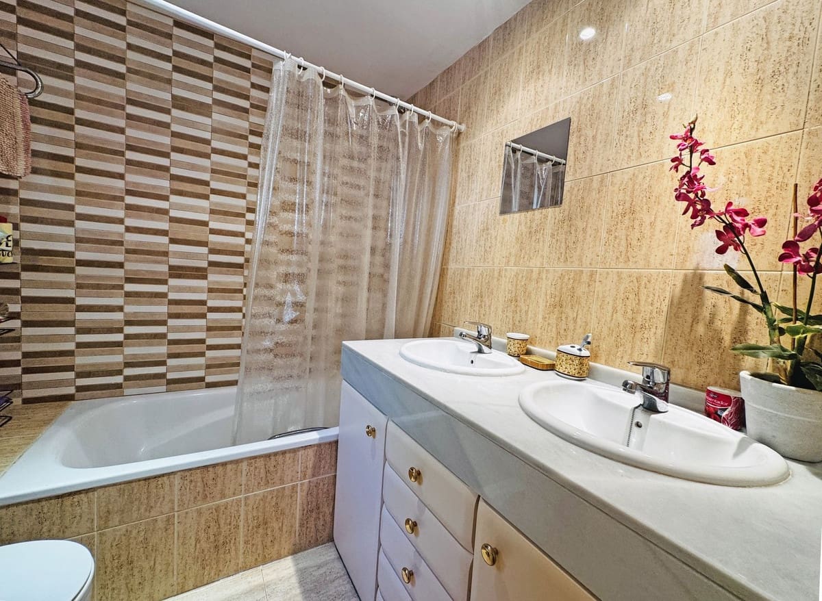 Apartamento de 1 habitación en Calahonda en venta con piscina - 260.000 € (Ref: 10125538)