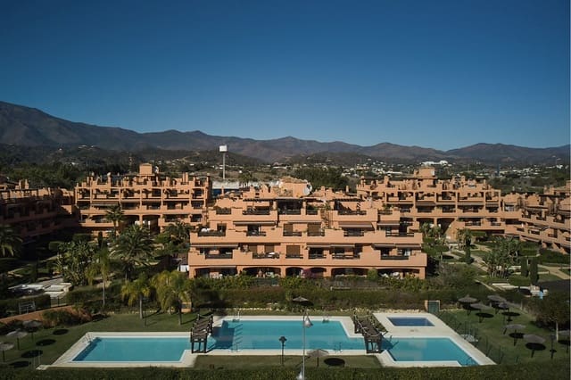 2 Zimmer Apartment zu verkaufen in Atalaya-Isdabe, Estepona mit Pool Garage - 730.000 € (Ref: 10125545)