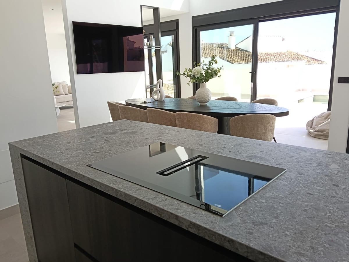 3 chambre Villa/Maison à vendre à Riviera del Sol avec piscine garage - 1 750 000 € (Ref: 10125551)
