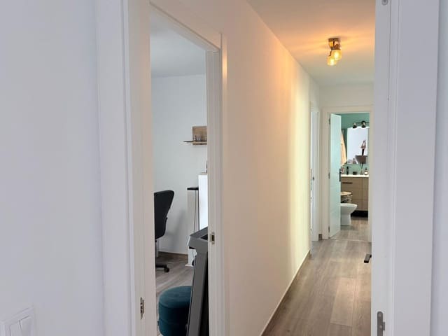 3 makuuhuone Huoneisto myytävänä paikassa Fuengirola mukana 
autotalli - 370 000 € (Ref: 10125559)