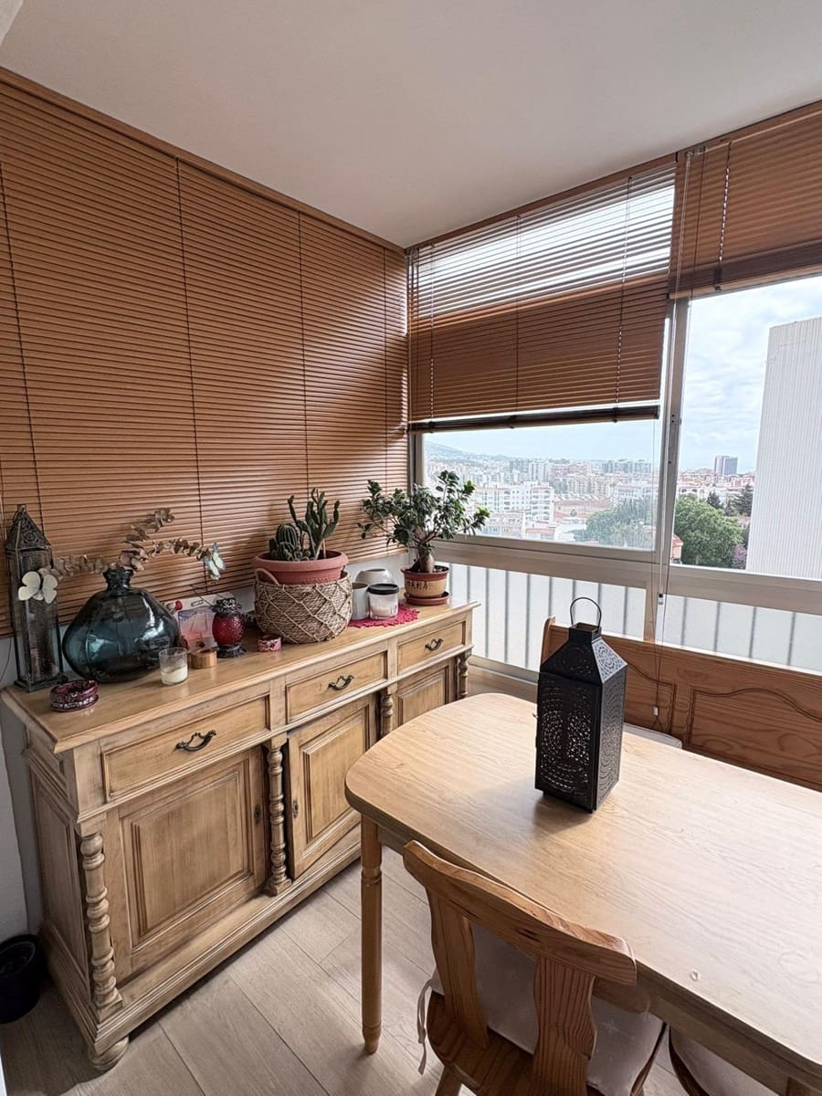 3 makuuhuone Huoneisto myytävänä paikassa Fuengirola mukana 
autotalli - 370 000 € (Ref: 10125559)