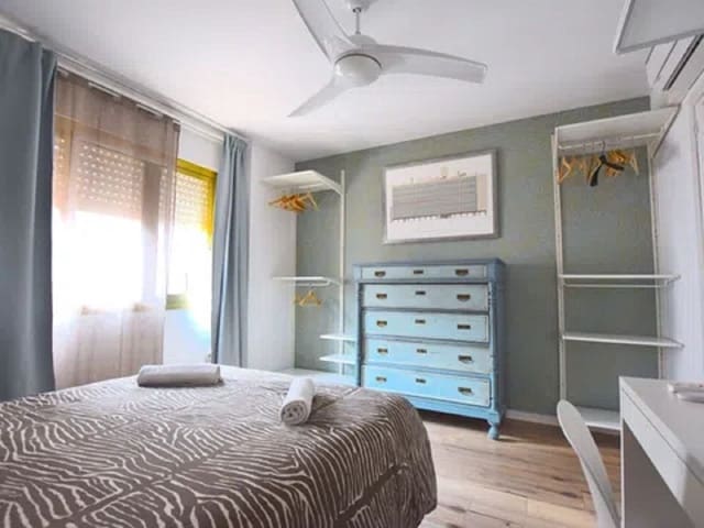 3 sypialnia Apartament na sprzedaż w La Trinidad, Miasto Málaga z basenem garażem - 457 500 € (Ref: 10125595)