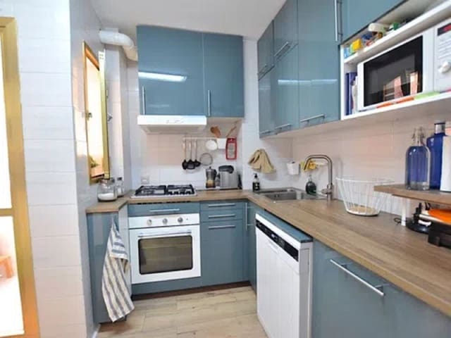 3 sypialnia Apartament na sprzedaż w La Trinidad, Miasto Málaga z basenem garażem - 457 500 € (Ref: 10125595)