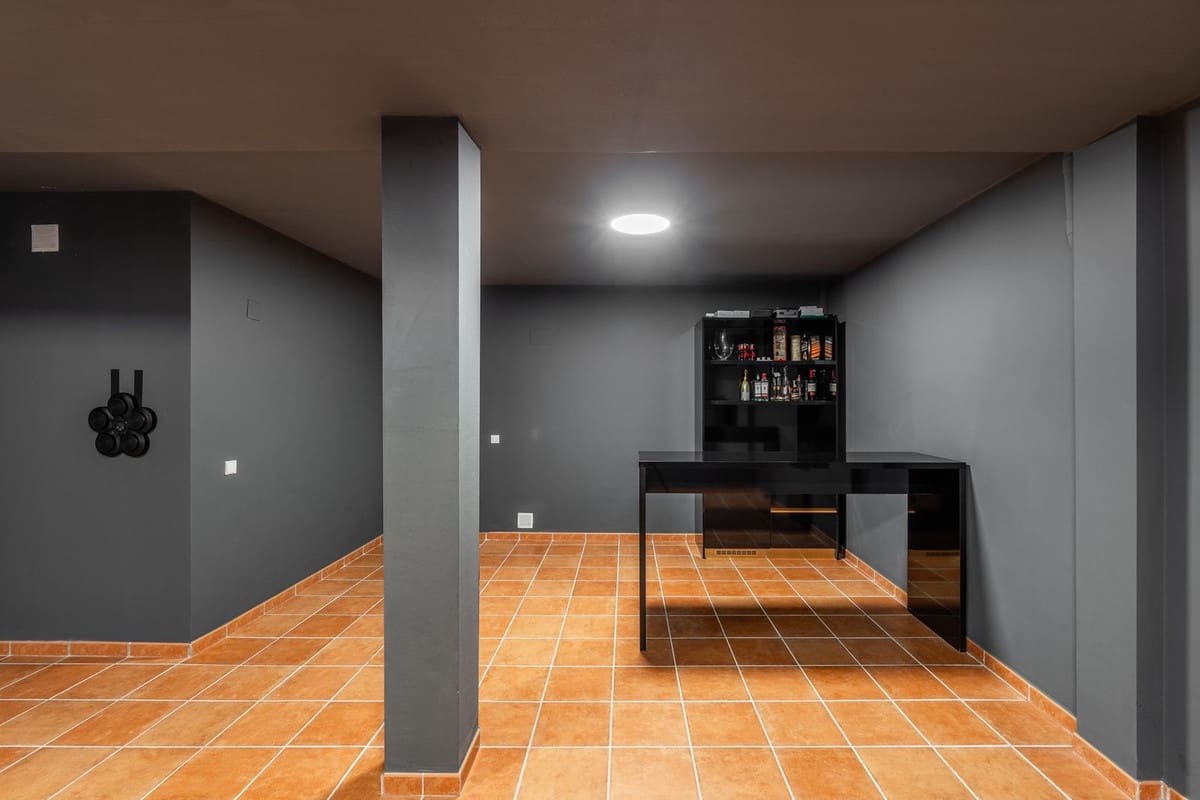 3 chambre Maison de Ville à vendre à El Paraiso avec piscine garage - 599 000 € (Ref: 10125597)