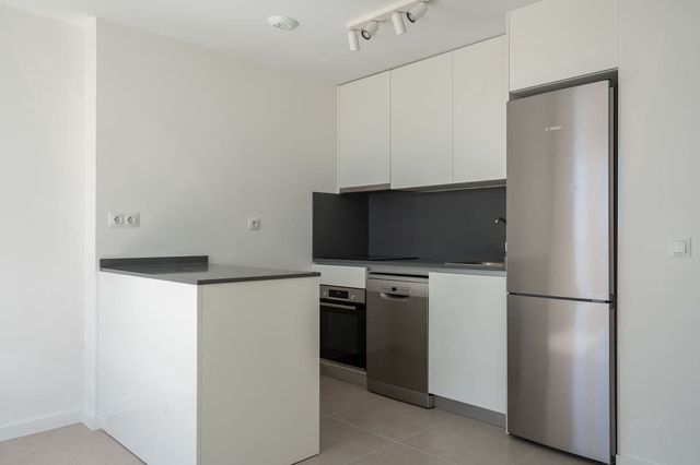 3 sovrum Lägenhet till salu i Bahía Dorada, Estepona med garage - 740 000 € (Ref: 10125602)