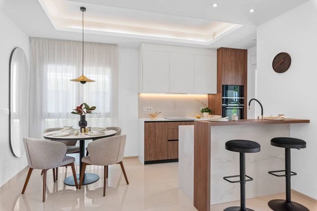 2 chambre Appartement à vendre à Rojales avec piscine garage - 321 000 € (Ref: 10125608)
