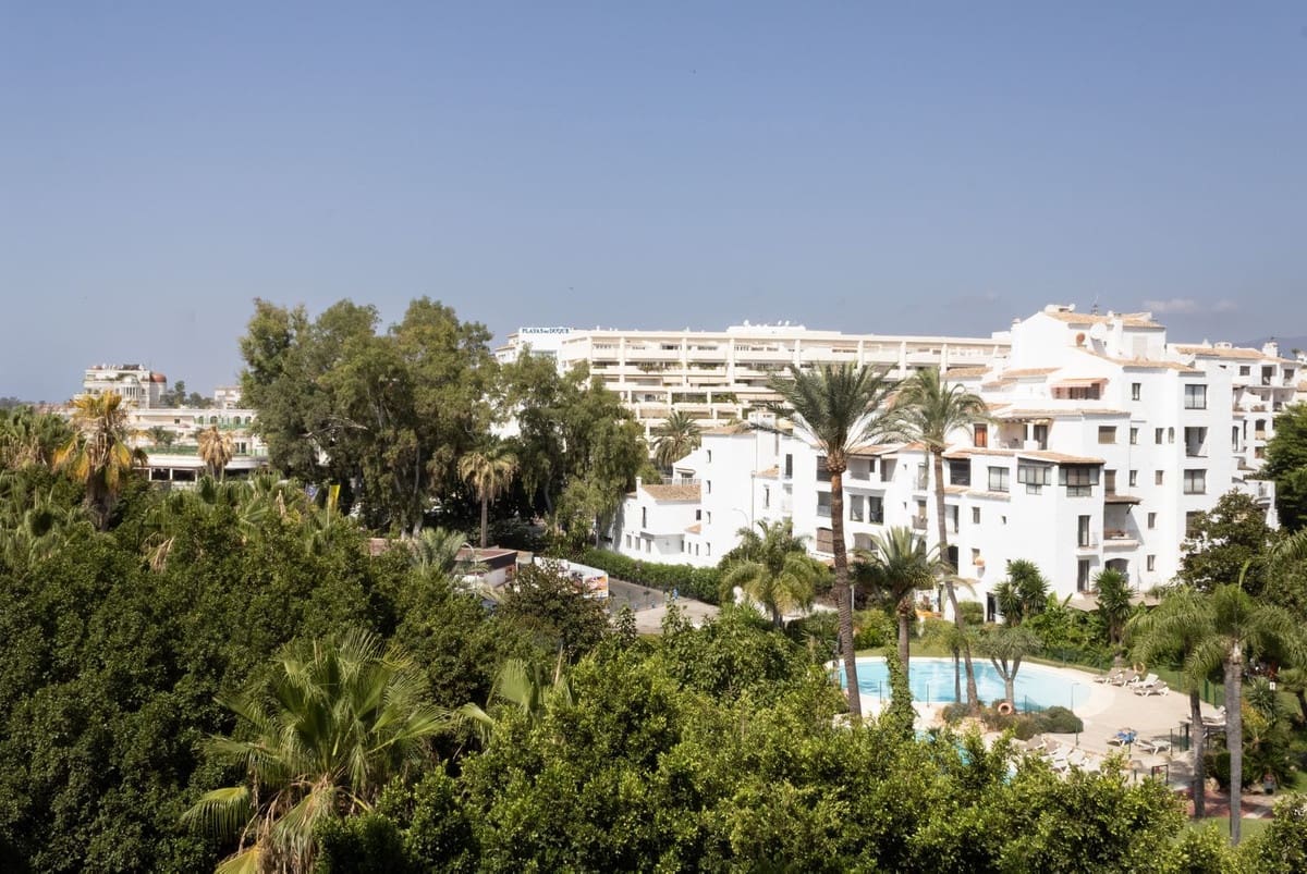 2 sovrum Lägenhet till salu i Marbella - 540 000 € (Ref: 10125610)