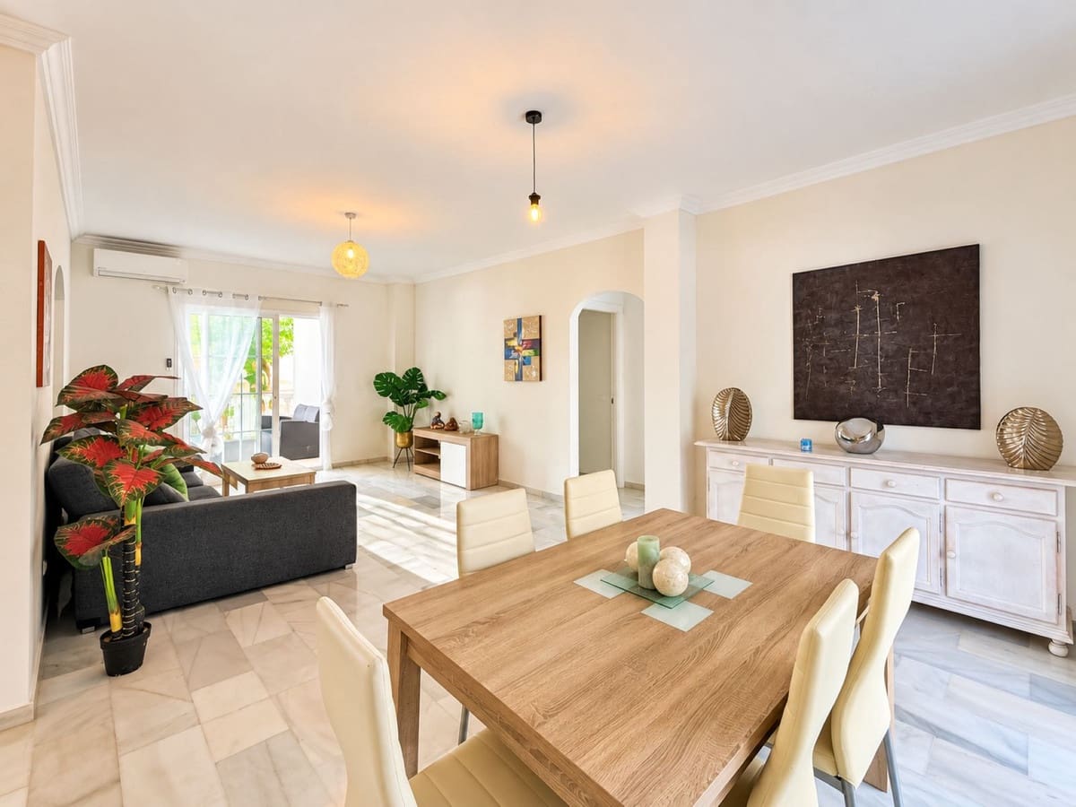 2 quarto Apartamento para venda em Estepona com piscina garagem - 329 000 € (Ref: 10125616)