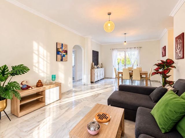 2 quarto Apartamento para venda em Atalaya-Isdabe, Estepona com piscina garagem - 329 000 € (Ref: 10125616)
