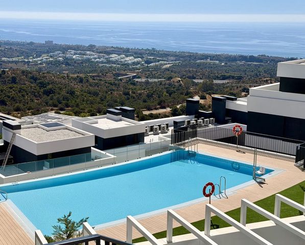 2 sovrum Lägenhet till salu i Marbella med pool garage - 695 000 € (Ref: 10125619)