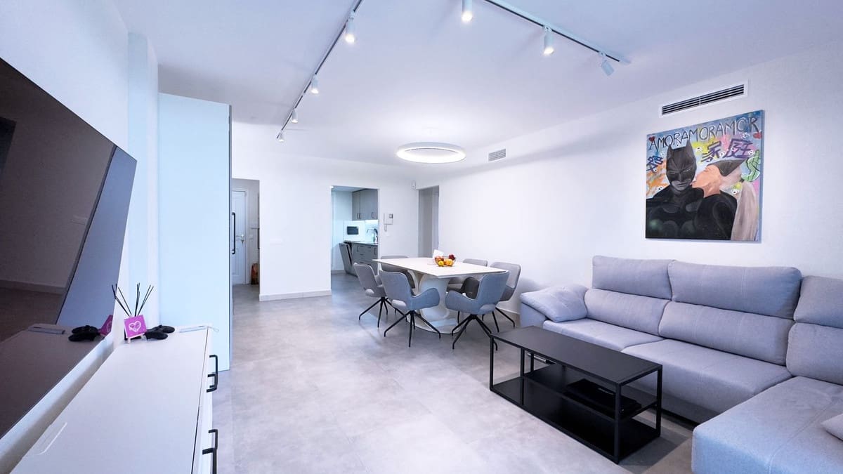 2 soveværelse Lejlighed til salg i El Paraiso med swimmingpool garage - € 445.000 (Ref: 10125621)