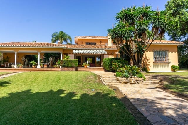 6 sovrum Villa till salu i El Paraiso, Estepona med pool garage - 3 750 000 € (Ref: 10125622)