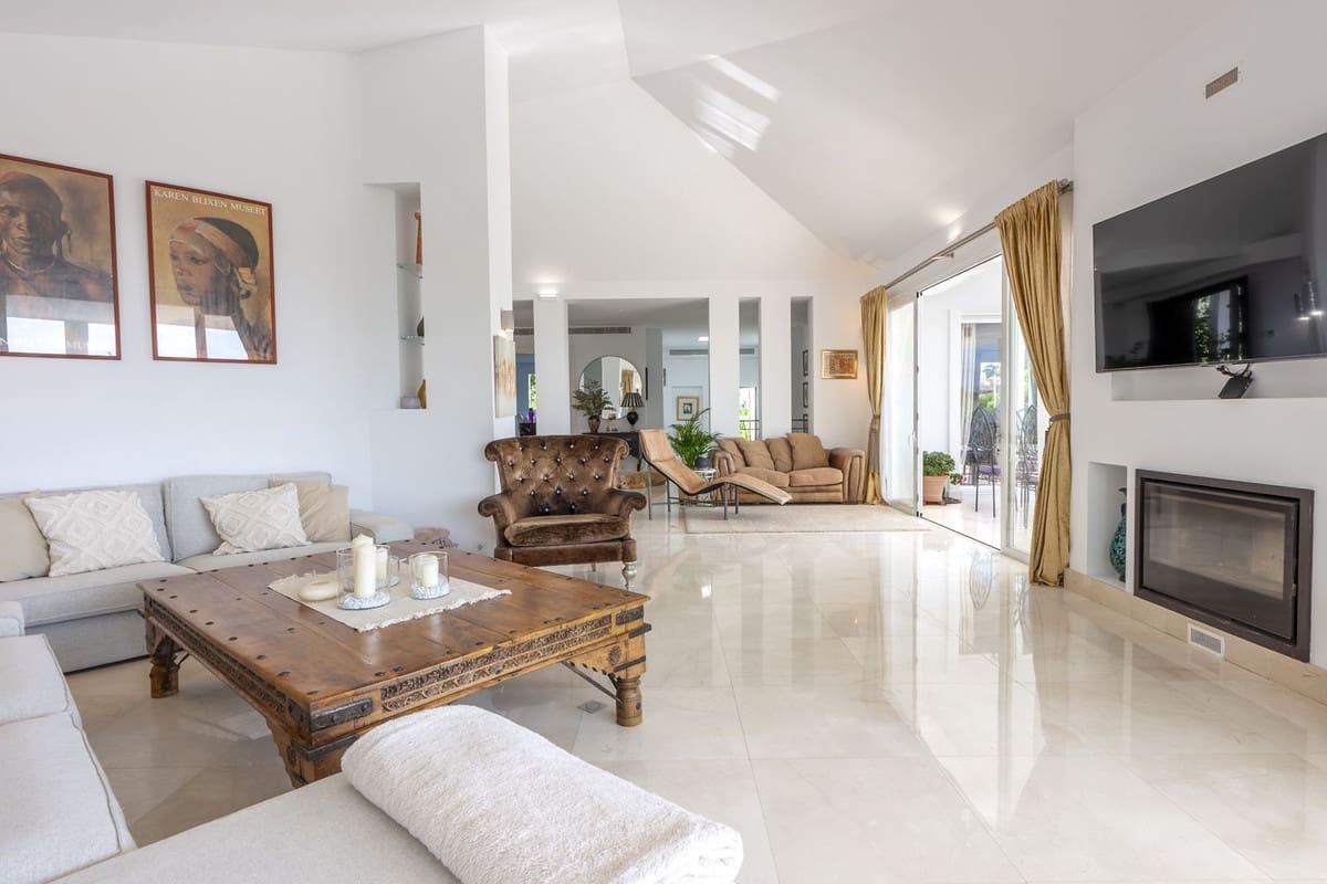 5 Zimmer Villa zu verkaufen in Marbella mit Pool Garage - 3.100.000 € (Ref: 10125636)