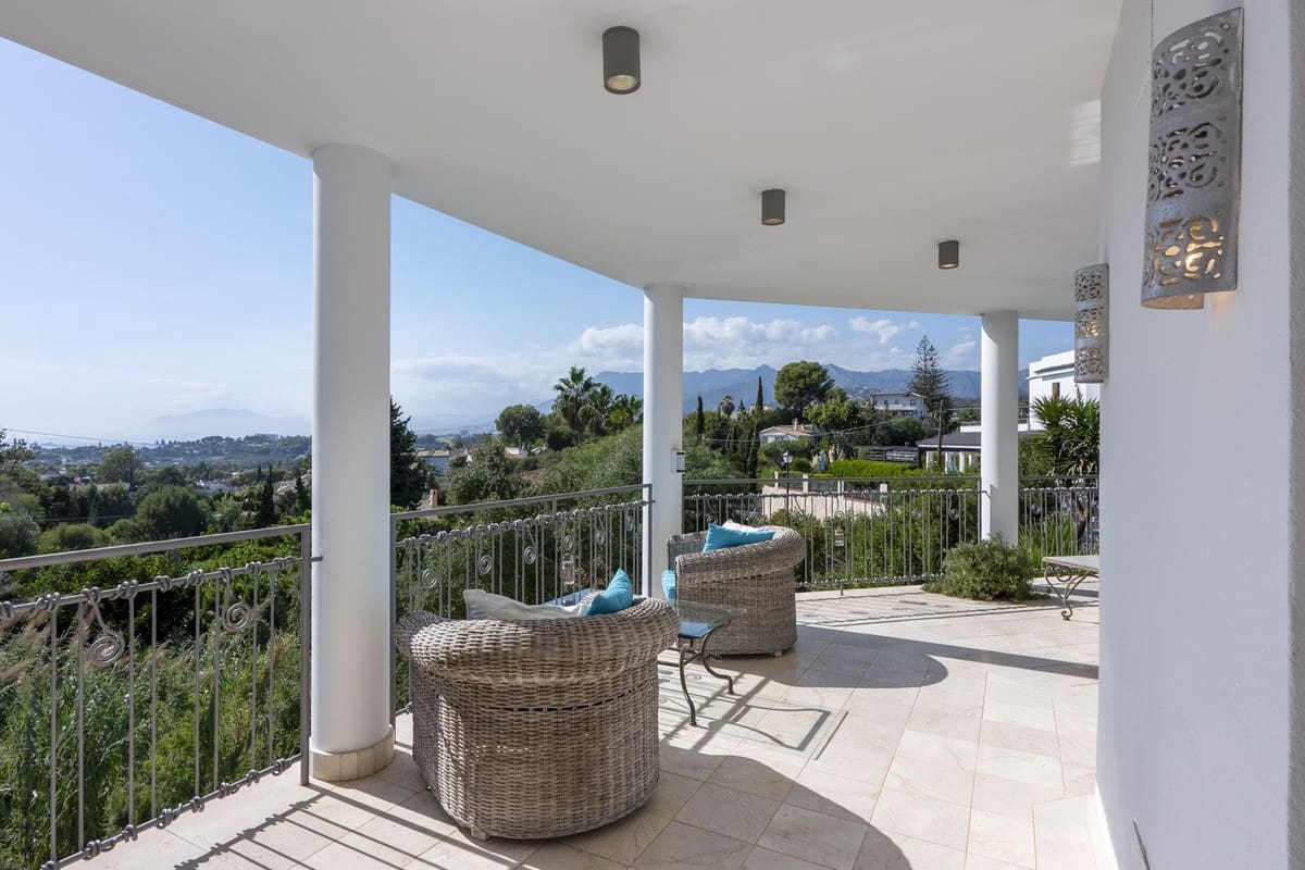 5 Zimmer Villa zu verkaufen in Marbella mit Pool Garage - 3.100.000 € (Ref: 10125636)