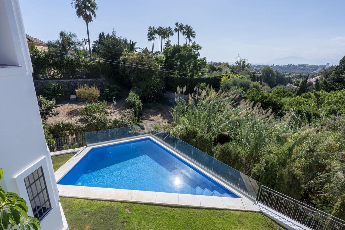 5 Zimmer Villa zu verkaufen in Marbella mit Pool Garage - 3.100.000 € (Ref: 10125636)