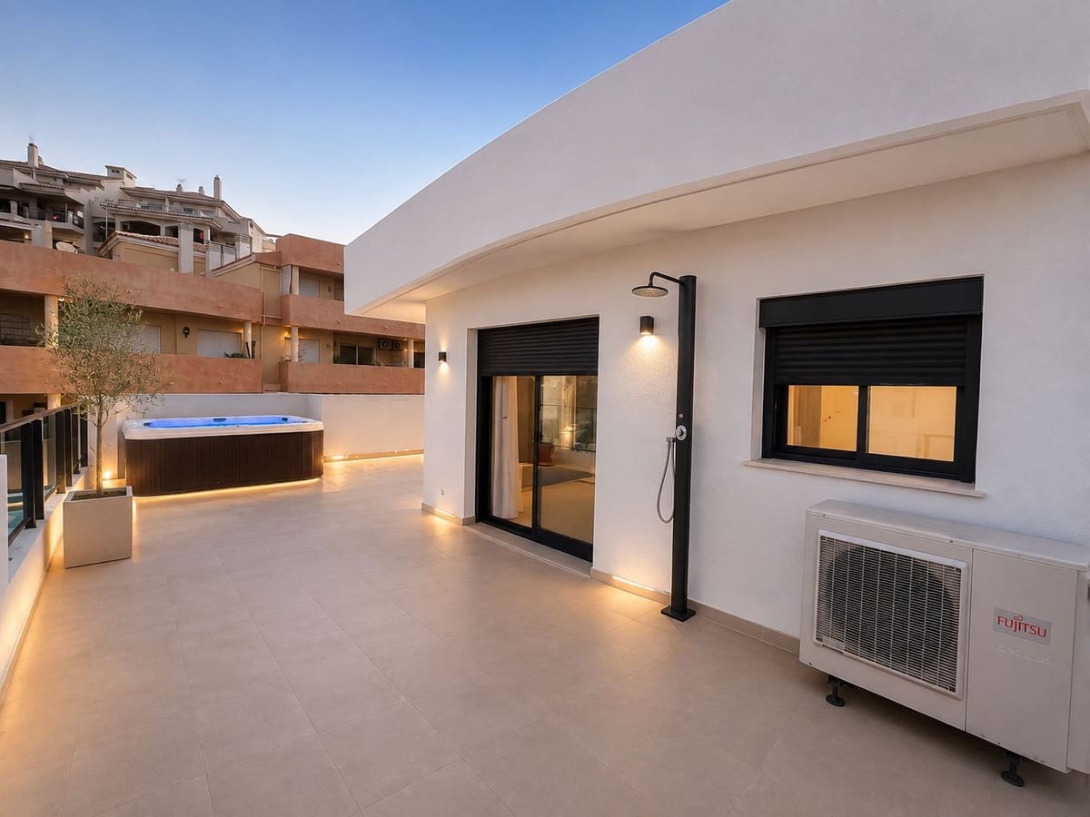 2 quarto Apartamento para venda em Riviera del Sol com piscina garagem - 429 000 € (Ref: 10125643)