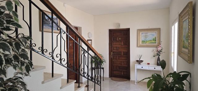 2 soveværelse Lejlighed til salg i El Paraiso, Estepona med swimmingpool garage - € 597.000 (Ref: 10125645)