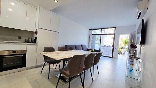 1 camera da letto Appartamento in vendita in Puerto Banus, Marbella con piscina - 590.000 € (Rif: 10125651)