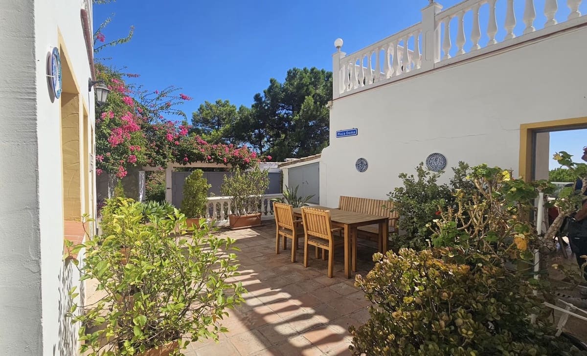 3 soveværelse Villa til salg i Mijas med swimmingpool garage - € 995.000 (Ref: 10125669)