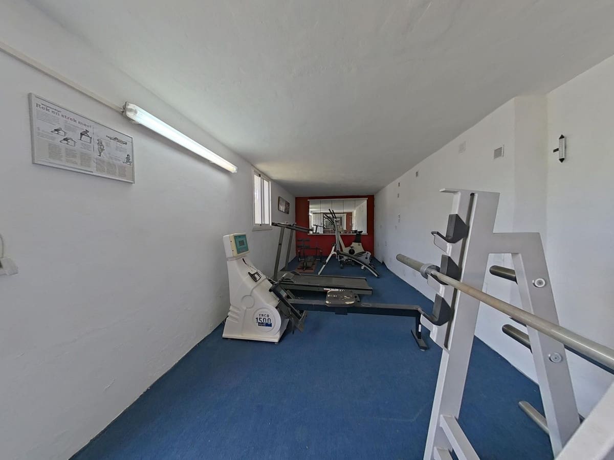 3 soveværelse Villa til salg i Mijas med swimmingpool garage - € 995.000 (Ref: 10125669)