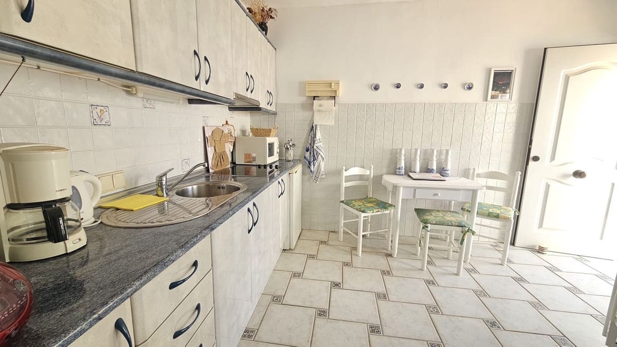 3 soveværelse Villa til salg i Mijas med swimmingpool garage - € 995.000 (Ref: 10125669)