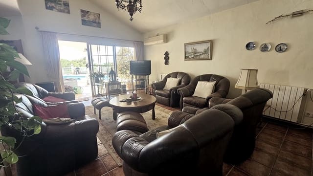 3 soveværelse Villa til salg i Valtocado - La Alquería - La Atalaya, Mijas med swimmingpool garage - € 995.000 (Ref: 10125669)