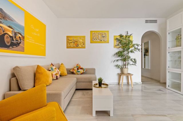1 makuuhuone Huoneisto myytävänä paikassa Miraflores, Mijas mukana uima-altaan 
autotalli - 298 000 € (Ref: 10125670)