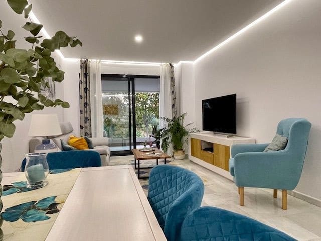 3 sovrum Lägenhet till salu i Marbella med pool garage - 645 000 € (Ref: 10125694)