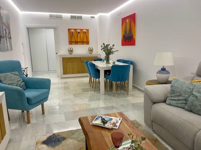3 sovrum Lägenhet till salu i Marbella med pool garage - 645 000 € (Ref: 10125694)