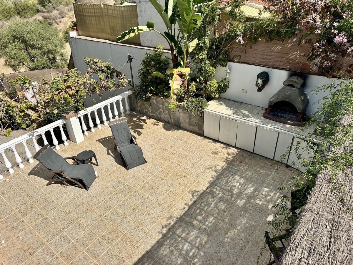 Chalet de 3 habitaciones en Marbella en venta con piscina garaje - 889.000 € (Ref: 10125696)