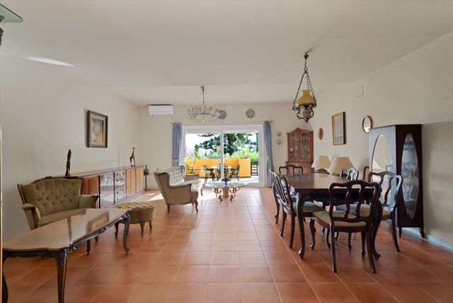 4 camera da letto Casa in vendita in La Concha - Resina Golf, Estepona con piscina garage - 550.000 € (Rif: 10125702)