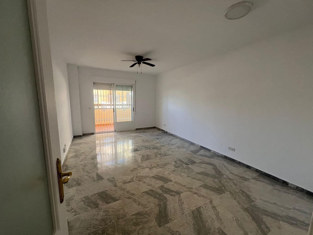 2 slaapkamer Appartement te koop in Mijas met zwembad garage - € 295.000 (Ref: 10125704)