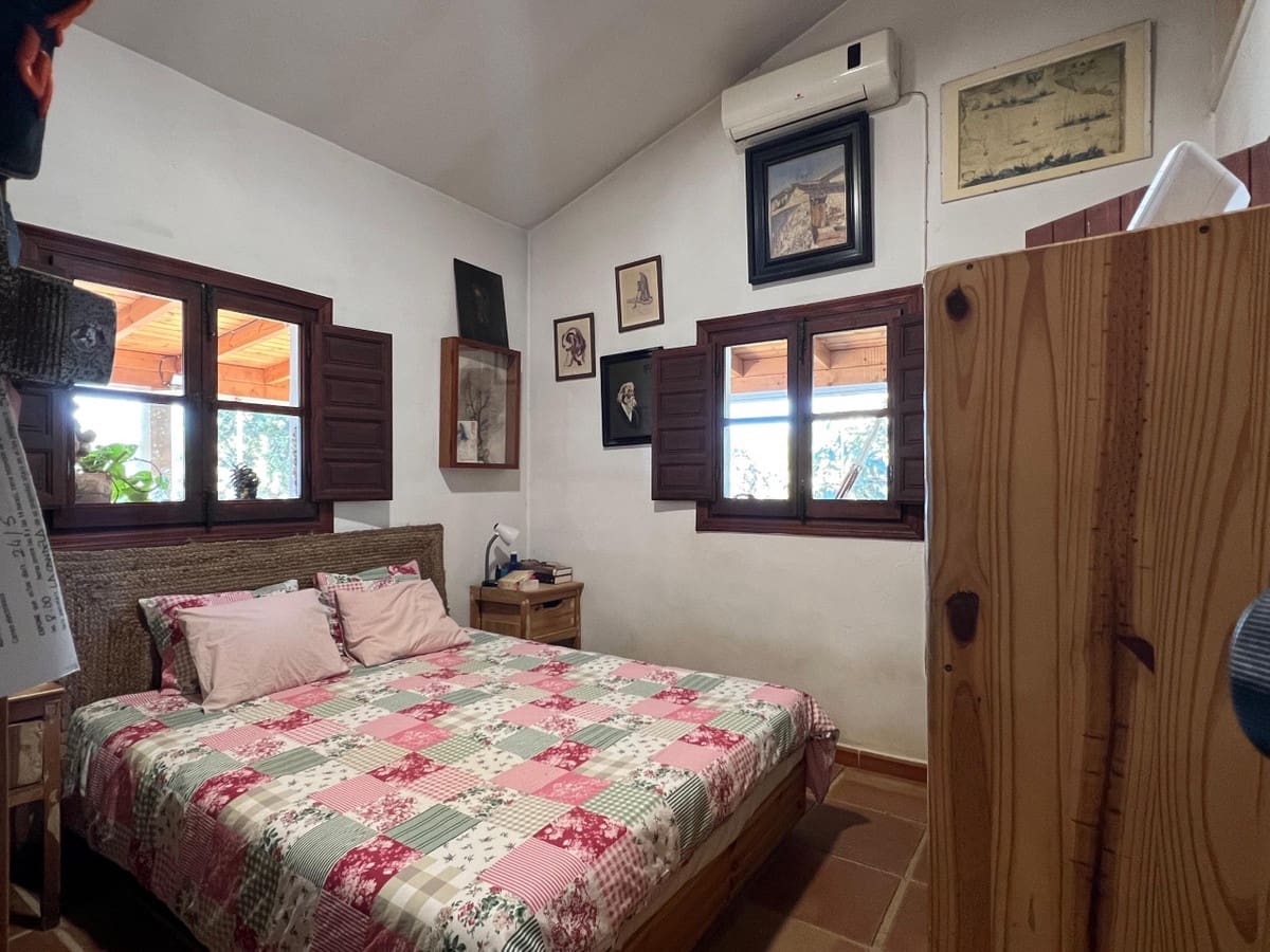 3 sypialnia Willa na sprzedaż w Velez-Malaga z basenem garażem - 485 000 € (Ref: 10125708)