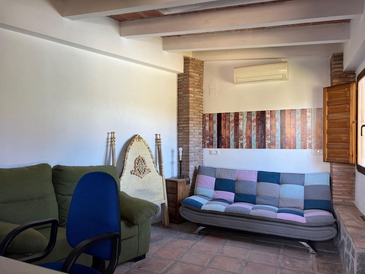 3 sypialnia Willa na sprzedaż w Velez-Malaga z basenem garażem - 485 000 € (Ref: 10125708)