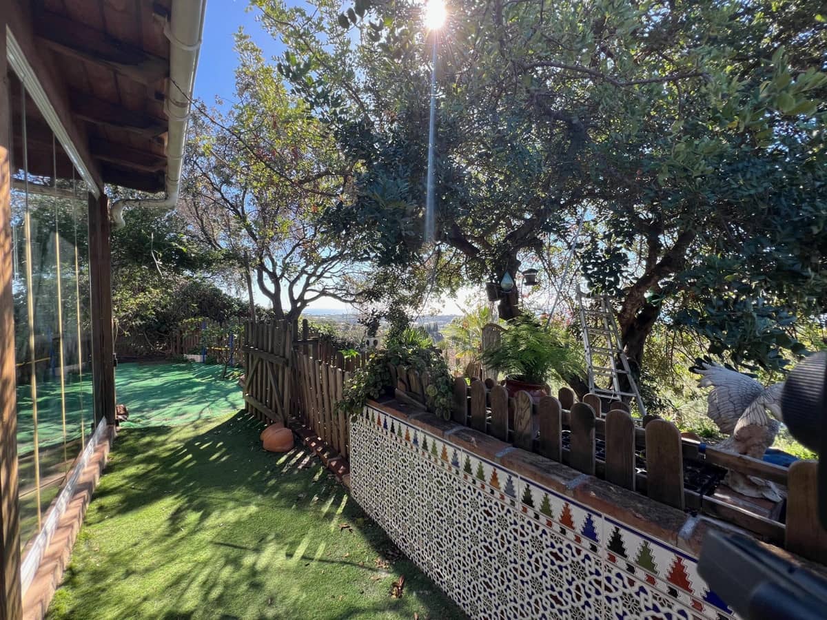 3 sypialnia Willa na sprzedaż w Velez-Malaga z basenem garażem - 485 000 € (Ref: 10125708)